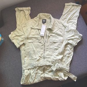 Urban Outfitter BDG jumper - size xs